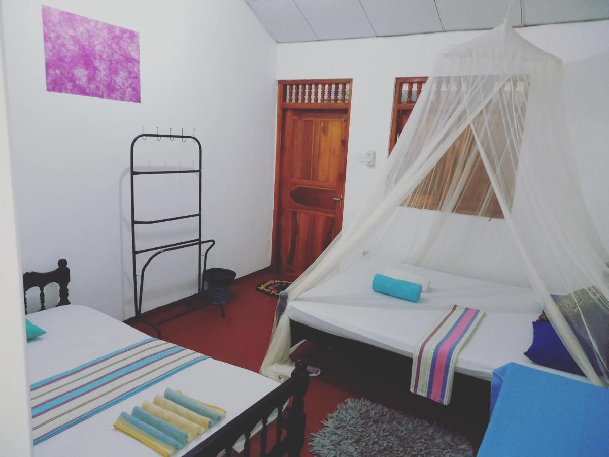 Viraj'S Garden Otel Tangalle Dış mekan fotoğraf